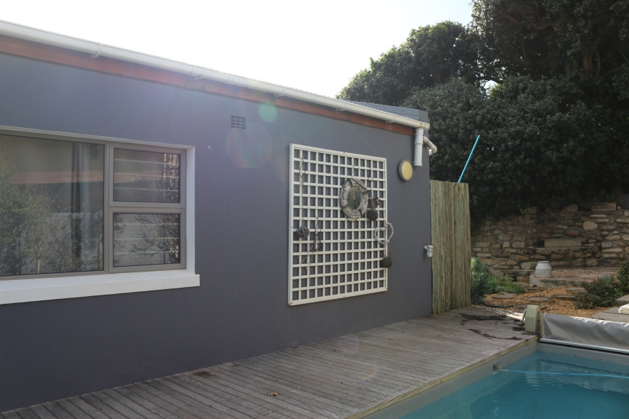 To Let 3 Bedroom Property for Rent in Kommetjie Western Cape